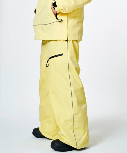 DOLL OUTERWEAR（ドラ アウターウェア）の「[DOLL x FOGUS]AVAスノーボード服セット（アノラックジャケット＆パンツ）スイートエロー男女共用（セットアップ・レディース・その他・LARGE/MEDIUM/SMALL）」の5枚目の写真