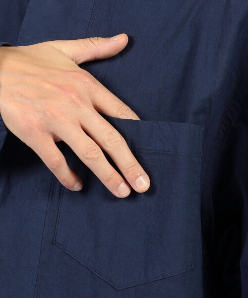 kolor BEACON（カラービーコン）の「kolor BEACON コットンブロード スタンドカラーシャツ（シャツ/ブラウス・メンズ・ダークブルー・1）」の8枚目の写真