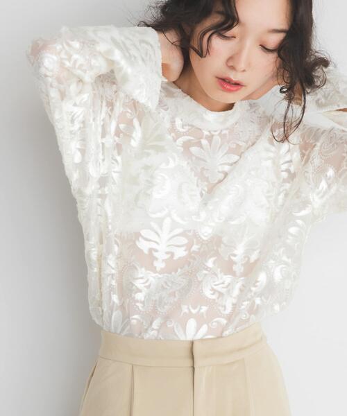 KBF（ケイビーエフ）の「チュールジャガードブラウス（シャツ/ブラウス・レディース・ブラック/アイボリー・ONE）」の3枚目の写真