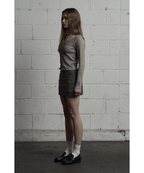 SYNERJYN(シナジン)の「CLASSIC CHECK MINI SKIRT DARK BEIGE(スカート・レディース・その他・MEDIUM/SMALL)」の5枚目の写真