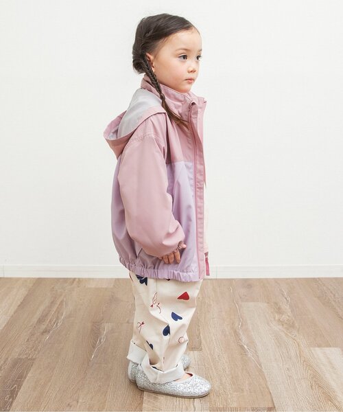 BREEZE（ブリーズ）の「カラバリウィンドブレーカー_ジュニア対応（ナイロンジャケット・キッズ・ピンク/レインボー/カモフラージュ/ベージュ/レモンイエロー/ブルー・110/100/90/80/120/160/150/140/130）」の22枚目の写真