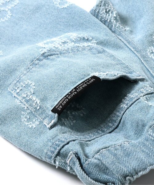 BREEZE(ブリーズ)の「フラワーデニムパンツ(デニムパンツ・キッズ・サックスブルー/ブルー/ネイビー・90/140/130/120/110/100/80)」の10枚目の写真