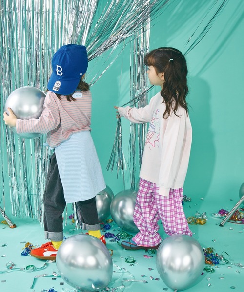 pairmanon(ペアマノン)の「【綿100%】ユニセックス ネームタグ付き カラーボーダー ロンT(Tシャツ/カットソー・キッズ・ブルー/オレンジ/ピンク/グリーン・100/110/120/130/140/150/90)」の8枚目の写真