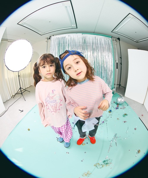 pairmanon(ペアマノン)の「【綿100%】ユニセックス ネームタグ付き カラーボーダー ロンT(Tシャツ/カットソー・キッズ・ブルー/オレンジ/ピンク/グリーン・100/110/120/130/140/150/90)」の10枚目の写真