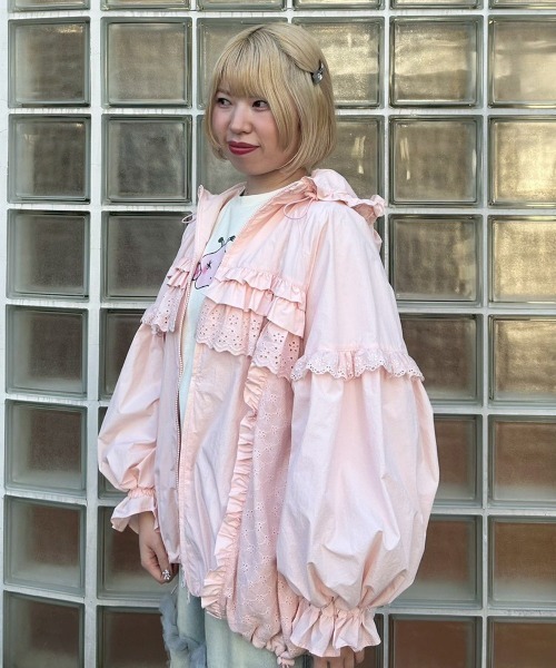 Candy Stripper（キャンディストリッパー）の「LACY TRACK ジャケット（ブルゾン・レディース・ピンク/ブラック/オフホワイト・FREE）」の15枚目の写真