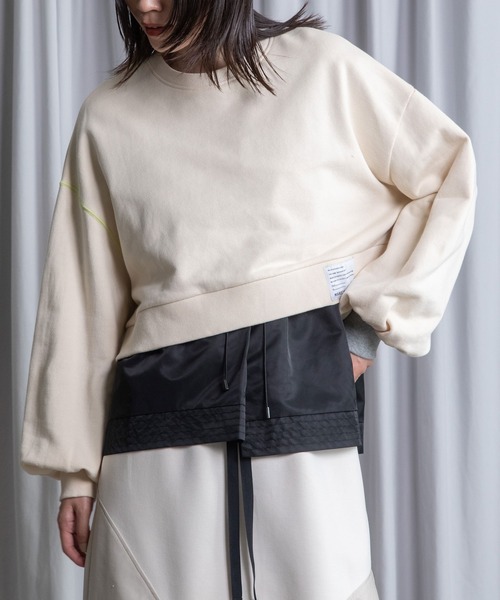 MARECHAL TERRE（マルシャルテル）の「ショート丈スウェット（スウェット・レディース・オレンジ/アイボリー/グレー/ライトブルー/ブラック・MEDIUM）」の2枚目の写真