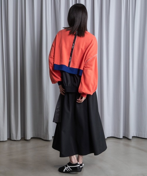 MARECHAL TERRE（マルシャルテル）の「ショート丈スウェット（スウェット・レディース・オレンジ/アイボリー/グレー/ライトブルー/ブラック・MEDIUM）」の10枚目の写真