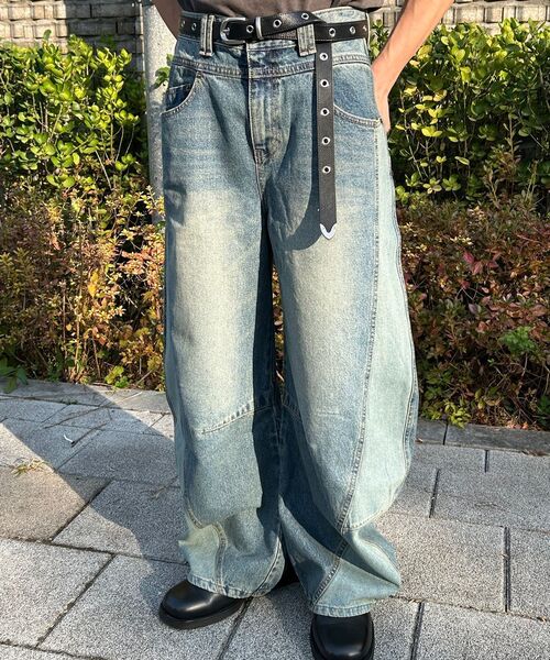 LEARVE(ルアブ)の「スプリットアークカーブデニムパンツ(デニムパンツ・メンズ・その他・S/M/L/XL)」の7枚目の写真