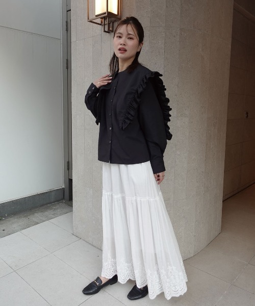 CORNERS(コーナーズ)の「2wayビッグフリルカラーブラウス(シャツ/ブラウス・レディース・ホワイト/ブラック/ブルー・M)」の3枚目の写真