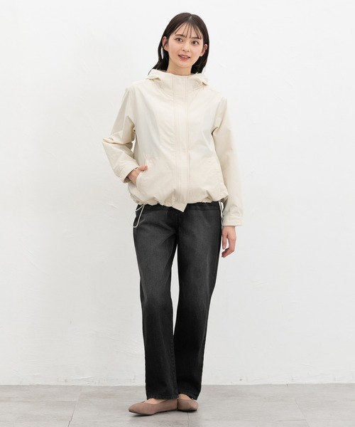 Honeys(ハニーズ)の「【非フッ素撥水加工】撥水加工フードブルゾン(ブルゾン・レディース・アイボリー/ブルーグレー/ピンク系/ベージュ/ネイビー・S/M/LL/L)」の10枚目の写真