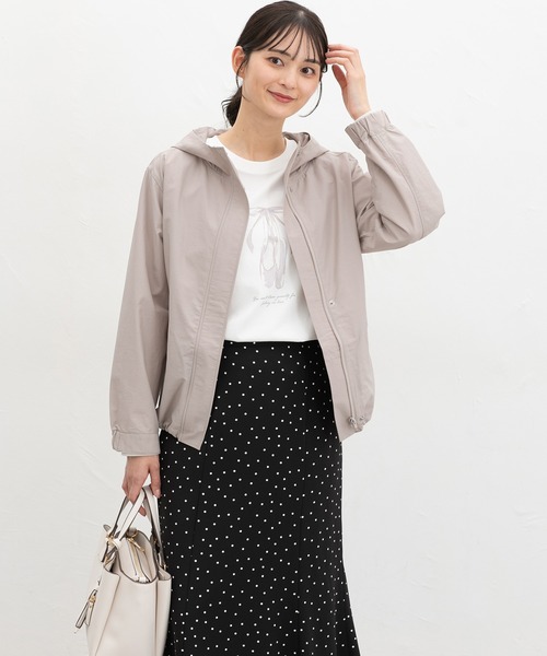 Honeys(ハニーズ)の「【非フッ素撥水加工】撥水加工フードブルゾン(ブルゾン・レディース・アイボリー/ブルーグレー/ピンク系/ベージュ/ネイビー・S/M/LL/L)」の18枚目の写真