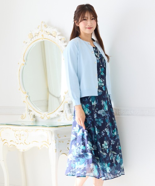 Rose Tiara(ローズティアラ)の「ラメストライプフラワープリントワンピース(ワンピース・レディース・ベージュ/ネイビー・46/42/38)」の16枚目の写真