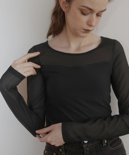 Mili affinity(ミリアフィニティー)の「カップ付きシアーTシャツ(Tシャツ/カットソー・レディース・ブラック/オフホワイト・FREE)」の6枚目の写真
