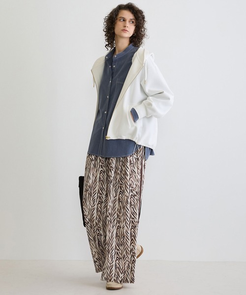 NICOLE white（ニコルホワイト）の「フードジップパーカー（パーカー・レディース・オフホワイト/ネイビー/ライトグレー・FREE）」の18枚目の写真