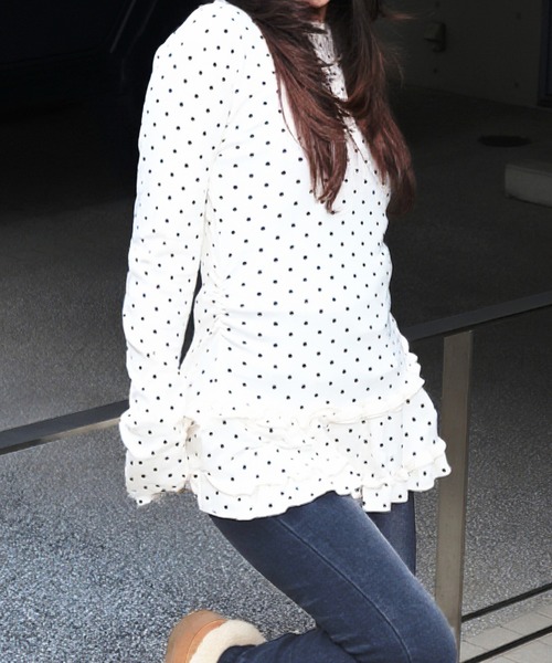 JilLA(ジルア)の「Retro Tiered Dot Long T-Shirt / レトロティアードドットロングTシャツ(Tシャツ/カットソー・レディース・アイボリー/グレー・FREE)」の22枚目の写真