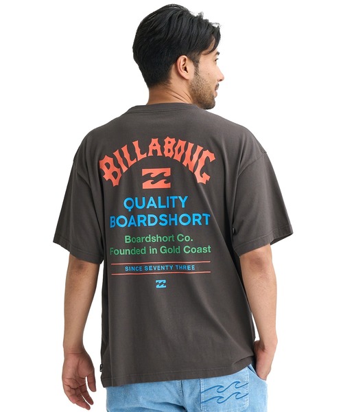 BILLABONG（ビラボン）の「BILLABONG/ビラボン 半袖 Tシャツ ロゴ バックプリント BG011214（Tシャツ/カットソー・メンズ・オフホワイト/スミクロ・XL/L/M）」の8枚目の写真