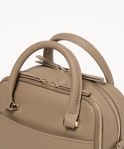 green label relaxing(グリーンレーベルリラクシング)の「<PARTE>2WAY マルチポーチ型 ショルダーバッグ(ショルダーバッグ・レディース・ブラウン/ナチュラル/ブラック/モカ・FREE)」の7枚目の写真