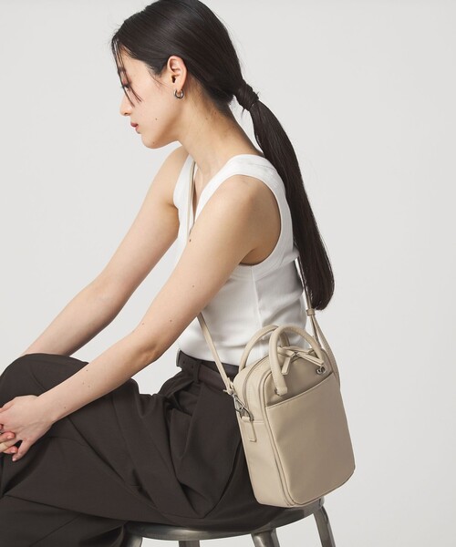 green label relaxing(グリーンレーベルリラクシング)の「<PARTE>2WAY マルチポーチ型 ショルダーバッグ(ショルダーバッグ・レディース・ブラウン/ナチュラル/ブラック/モカ・FREE)」の13枚目の写真