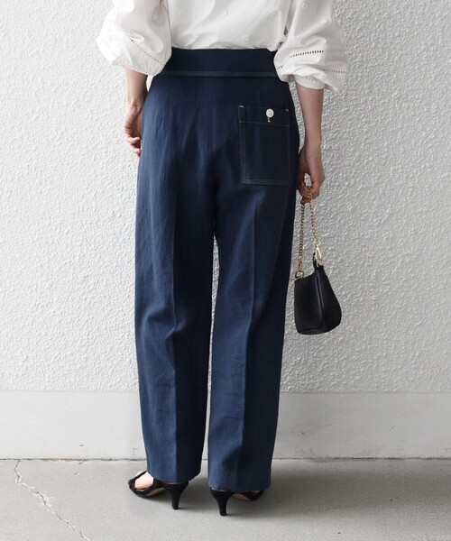 SHIPS any（シップス エニィ）の「SHIPS any:〈洗濯機可能〉カルゼ ターンバック ハイウエスト テーパード パンツ（その他パンツ・レディース・オフホワイト/ネイビー・36/38）」の18枚目の写真