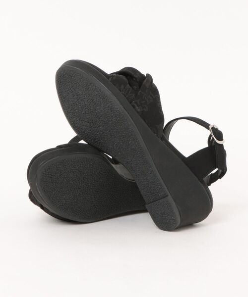 Piedi Nudi(ピエディヌーディ)の「BCC 結びデザイン ネックベルトサンダル(サンダル・レディース・ピンク/ブラック/ブルー・LL/L/M/S)」の5枚目の写真