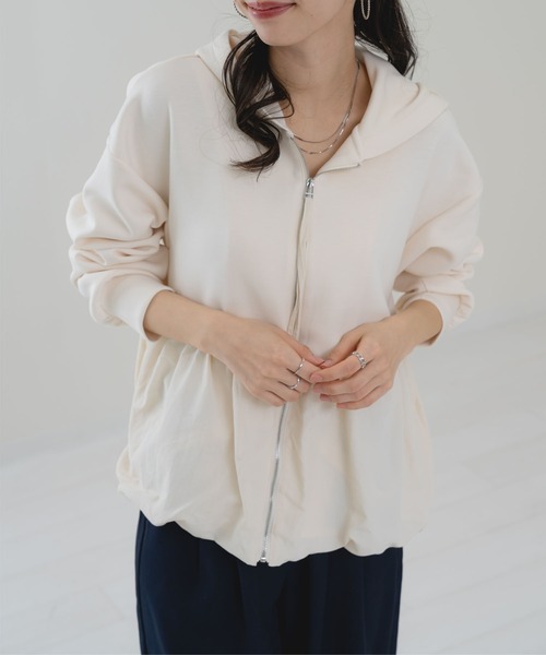 ANNA LUNA（アンナルナ）の「【ANNA LUNA】 ラフ なのにちゃんと 可愛い バルーンパーカー（パーカー・レディース・ブラック/グレー/オフホワイト・MEDIUM）」の7枚目の写真