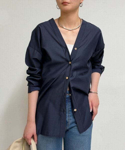 LOUNGEDRESS（ラウンジドレス）の「バイヤスロングブラウス（シャツ/ブラウス・レディース・オフホワイト/ブルー/ベージュ/ネイビー・FREE）」の3枚目の写真