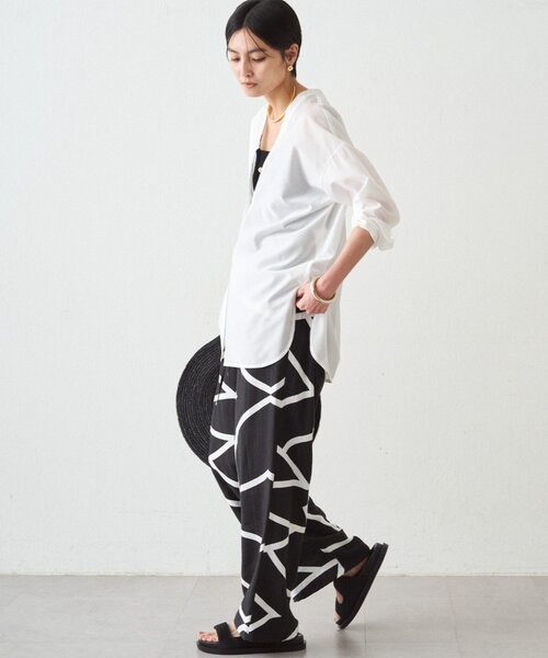 LOUNGEDRESS（ラウンジドレス）の「バイヤスロングブラウス（シャツ/ブラウス・レディース・オフホワイト/ブルー/ベージュ/ネイビー・FREE）」の19枚目の写真