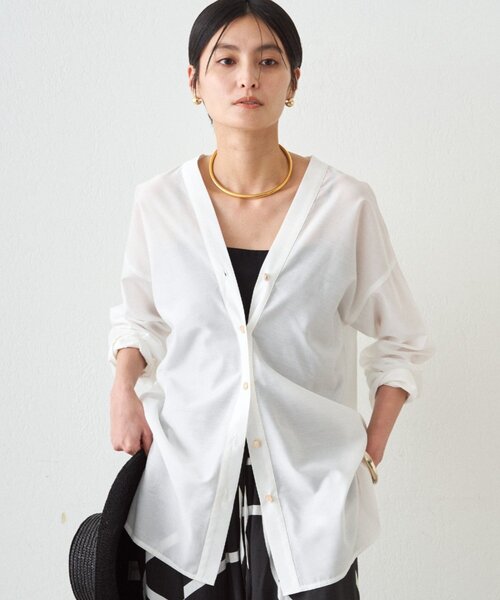 LOUNGEDRESS（ラウンジドレス）の「バイヤスロングブラウス（シャツ/ブラウス・レディース・オフホワイト/ブルー/ベージュ/ネイビー・FREE）」の22枚目の写真