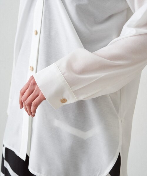 LOUNGEDRESS(ラウンジドレス)の「バイヤスロングブラウス(シャツ/ブラウス・レディース・オフホワイト/ブルー/ベージュ/ネイビー・FREE)」の16枚目の写真