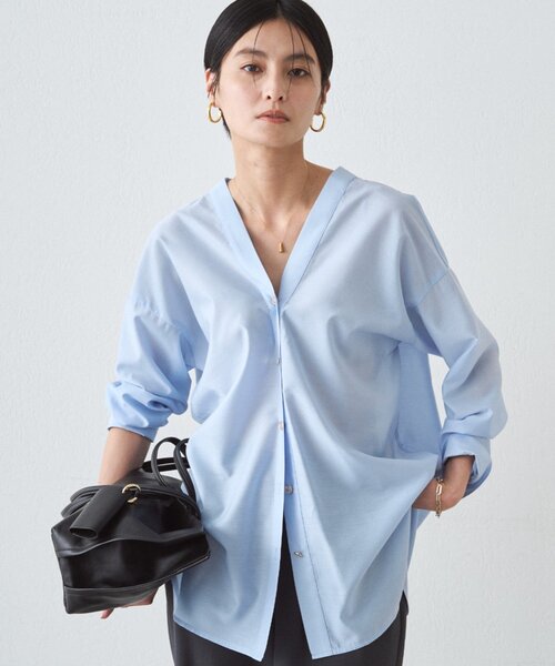 LOUNGEDRESS（ラウンジドレス）の「バイヤスロングブラウス（シャツ/ブラウス・レディース・オフホワイト/ブルー/ベージュ/ネイビー・FREE）」の5枚目の写真