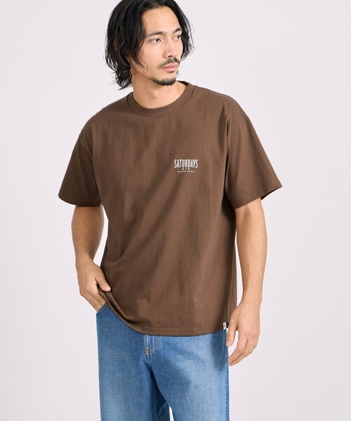BEDWIN & THE HEARTBREAKERS(ベドウィン アンド ザ ハートブレイカーズ)の「BEDWIN & THE HEARTBREAKERS x Saturdays NYC Ex.PRINTED TEE "MANHATTAN"(Tシャツ/カットソー・メンズ・ブラック/ブラウン/イエロー・M/L/S/XL)」の2枚目の写真