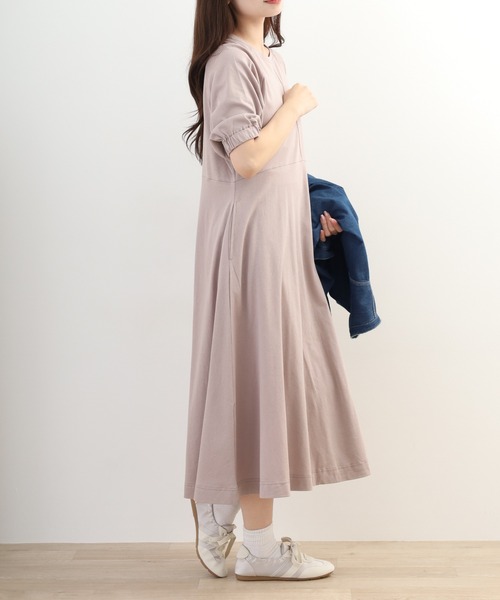 OMNES(オムネス)の「汗じみ防止UV 袖ボリュームワンピース(ワンピース・レディース・ブラウン/ピンクベージュ・M/L)」の9枚目の写真