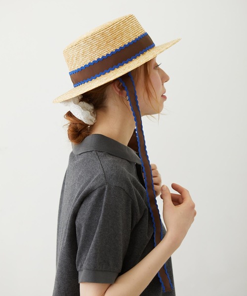 MILKFED.（ミルクフェド）の「TRIMMED RIBBON BOATER HAT（ハット・レディース・ブラウン/オフホワイト/ブラック・ONE SIZE）」の4枚目の写真