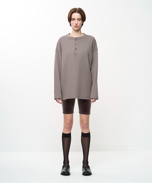 Juha（ユハ）の「INTERLOCK HENLEY L/S（Tシャツ/カットソー・メンズ・チャコールグレー/グレー/オフホワイト/ブラック・4/3）」の14枚目の写真