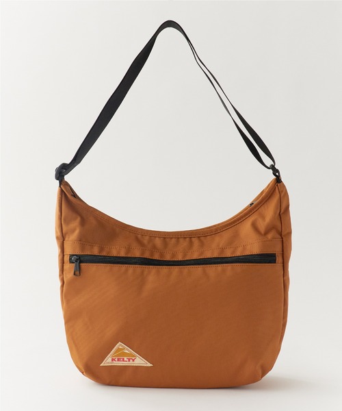 KELTY（ケルティ）の「KELTY/ケルティ ES CURVE SHOULDER M お出かけ 公園 旅行 通勤 通学 フェス ライブ アウトドア 2026年春夏（ショルダーバッグ・メンズ・ブラック/ベージュ/ネイビー/マスタード/ブラウン系その他・FREE）」の11枚目の写真