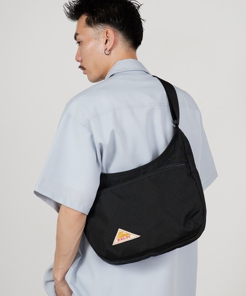 KELTY（ケルティ）の「KELTY/ケルティ ES CURVE SHOULDER M お出かけ 公園 旅行 通勤 通学 フェス ライブ アウトドア 2026年春夏（ショルダーバッグ・メンズ・ブラック/ベージュ/ネイビー/マスタード/ブラウン系その他・FREE）」の10枚目の写真