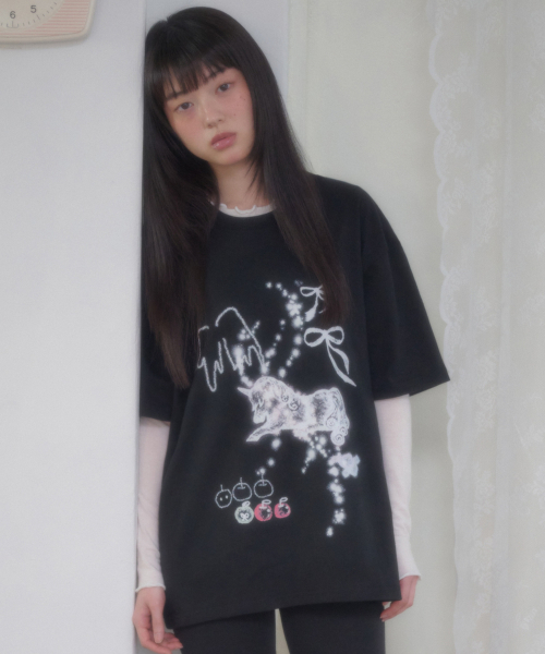 ambler(エムブラー)の「A Horse Neighs グラフィック半袖Tシャツ AS1303 (ブラック)(Tシャツ/カットソー・レディース・その他・SMALL/MEDIUM)」の1枚目の写真