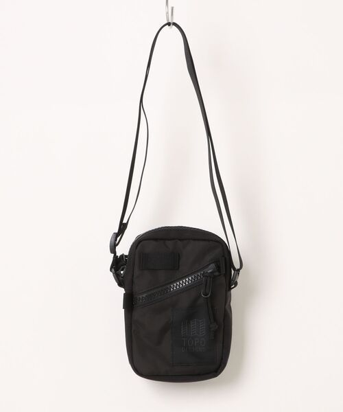 TOPO DESIGNS(トポデザインズ)の「GO OUT掲載モデル【TOPO DESIGNS】MINI SHOULDER BAG/ミニショルダーバッグ(ショルダーバッグ・レディース・ブラウン/アイボリー/ホワイト系/ブラック/ブラウン系/ブラック系/ブルー系/ブルー系1/レッドパープル/グレー系・ONE SIZE)」の3枚目の写真