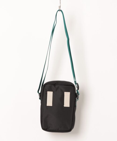 TOPO DESIGNS(トポデザインズ)の「GO OUT掲載モデル【TOPO DESIGNS】MINI SHOULDER BAG/ミニショルダーバッグ(ショルダーバッグ・レディース・ブラウン/アイボリー/ホワイト系/ブラック/ブラウン系/ブラック系/ブルー系/ブルー系1/レッドパープル/グレー系・ONE SIZE)」の11枚目の写真