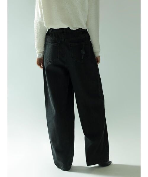 :ETHROF(イーサオブ)の「GRAPHIC STRAIGHT DENIM PANTS(デニムパンツ・レディース・オフホワイト/チャコール・FREE)」の3枚目の写真