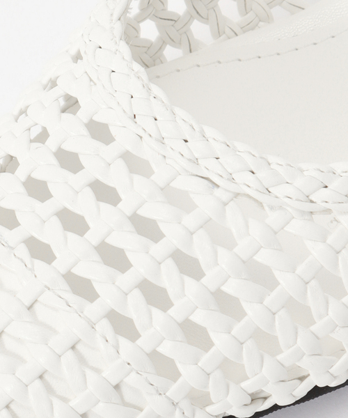 La TOTALITE（ラトータリテ）の「KOMOREBI MUSEUM/コモレビミュージアム メッシュスリングバック（パンプス・レディース・ブラック/ホワイト・23.5cm/24.5cm）」の10枚目の写真