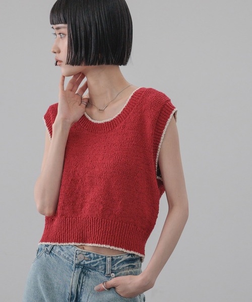 LOWRYS FARM(ローリーズファーム)の「ハイショクバックボタンベスト 638452(ベスト・レディース・グレー/ブラック/レッド/ホワイト・FREE)」の20枚目の写真
