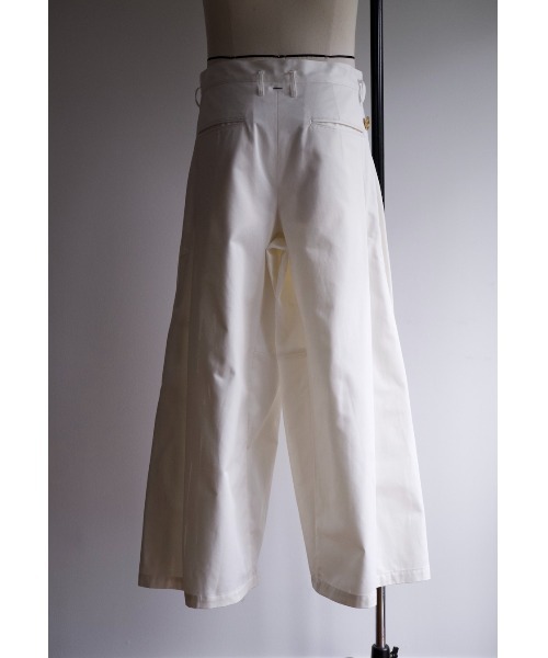 SHINYAKOZUKA(シンヤコヅカ)の「EGG BAGGY(その他パンツ・メンズ・ホワイト/Beige・MEDIUM/X-SMALL/LARGE)」の6枚目の写真