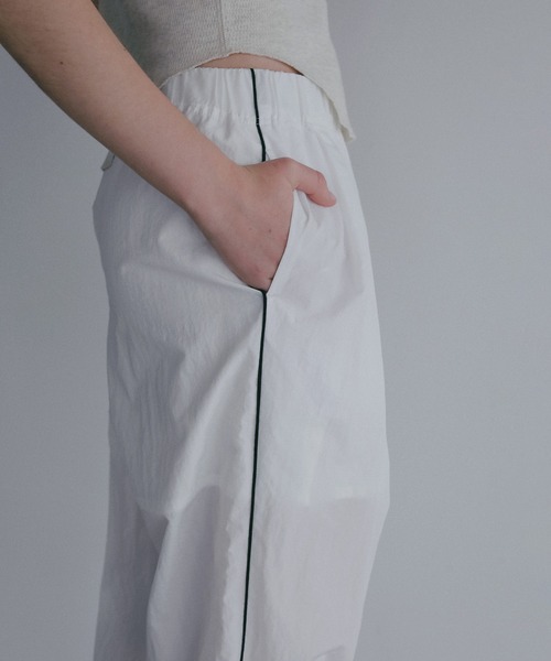 MANOF(マノフ)の「ACTIVE 2WAY WIDE PANTS(その他パンツ・レディース・ブラック/オレンジ/ホワイト・M/S)」の9枚目の写真
