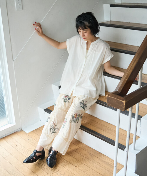FREAK'S STORE(フリークスストア)の「インドボイル フレンチスリーブブラウス(シャツ/ブラウス・レディース・ブルー/オフホワイト/ブラック/その他2/ラベンダー・フリ-)」の8枚目の写真
