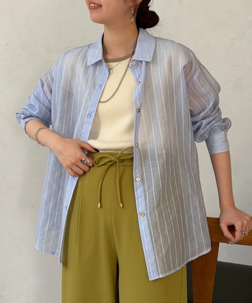 Chez toi（シェトワ）の「【程よい透け感】シアーストライプシャツ（シャツ/ブラウス・レディース・サックスブルー/ホワイト/ブラウン・FREE）」の9枚目の写真