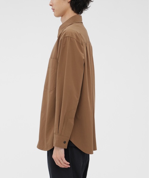 MARGARET HOWELL（マーガレットハウエル）の「COTTON BLEND SHIRTING（シャツ/ブラウス・メンズ・ブラウン・SMALL/MEDIUM/LARGE）」の3枚目の写真