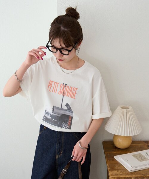 DISCOAT(ディスコート)の「アソートアニマルフォトTシャツ(Tシャツ/カットソー・レディース・サックスブルー/チャコールグレー/オフホワイト・FREE)」の7枚目の写真