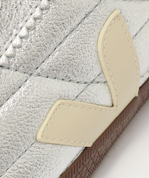 VEJA(ヴェジャ)の「VEJA/ヴェジャ PANENKA(スニーカー・レディース・シルバー/ブラック・36/37/38/39/40)」の21枚目の写真