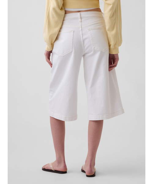 GAP（ギャップ）の「ハイライズ キュロットデニム ホワイト（デニムパンツ・レディース・ホワイト・26/25/24/23/30/28/27/29）」の3枚目の写真